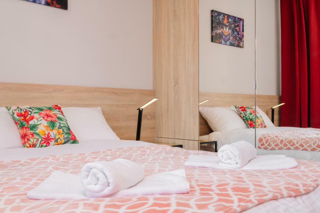 Stare Bielany 2-Bedroom Apartment Warsaw Ngoại thất bức ảnh